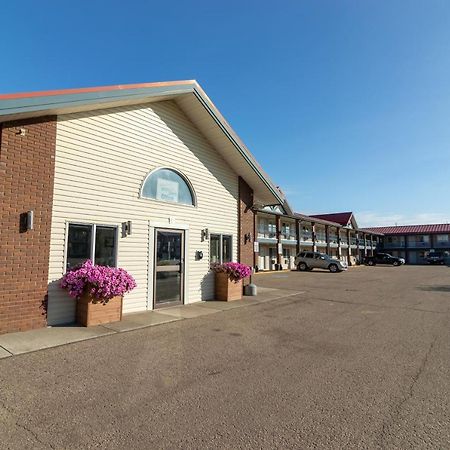 Bcminns - Fort Mcmurray - Rusty'S Exterior foto